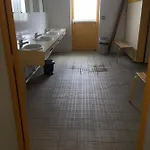 Hostel De Jeunesse-la Hulotte *