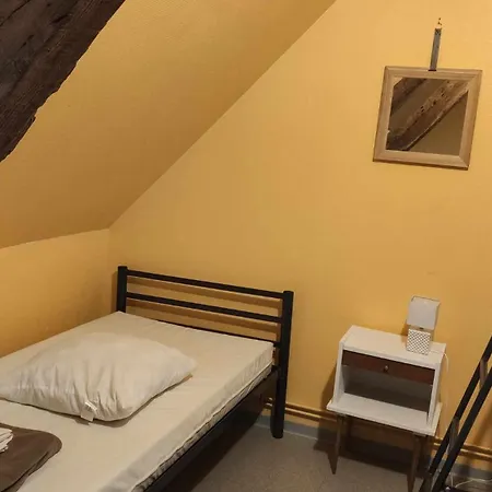 Vandrarhem De Jeunesse-la Hulotte Montreuil (Pas-de-Calais)