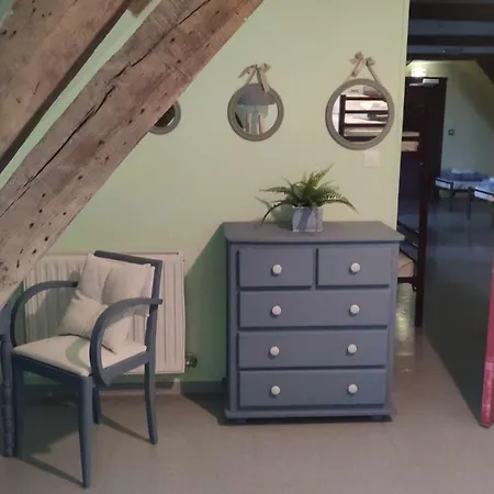 Vandrarhem De Jeunesse-la Hulotte