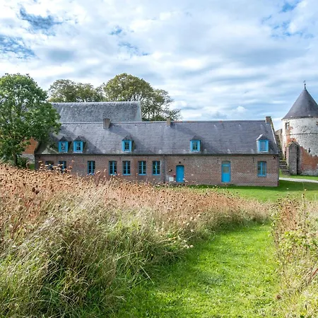 De Jeunesse-la Hulotte Auberge de jeunesse Montreuil (Pas-de-Calais)