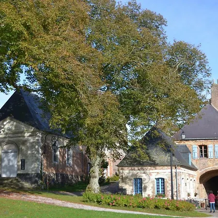 Vandrarhem De Jeunesse-la Hulotte Montreuil (Pas-de-Calais)