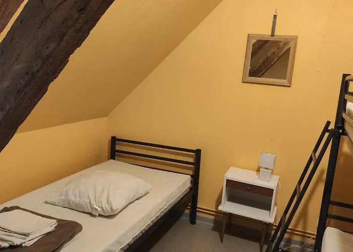 Auberge de jeunesse De Jeunesse-la Hulotte Montreuil (Pas-de-Calais)