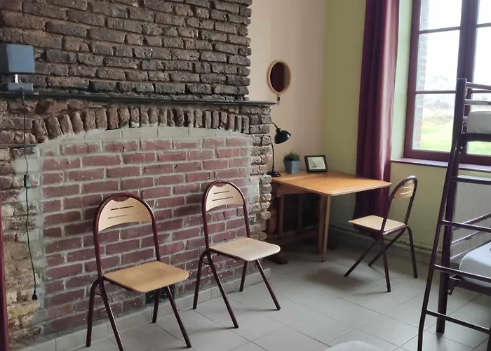 Auberge de jeunesse De Jeunesse-la Hulotte Montreuil (Pas-de-Calais)