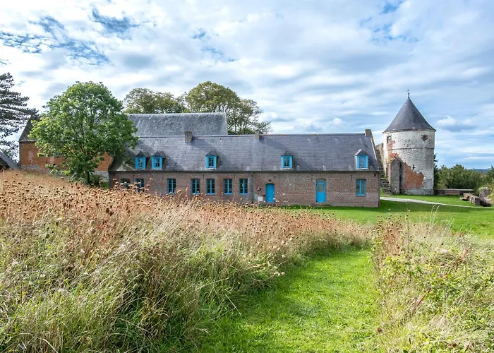 De Jeunesse-la Hulotte Auberge de jeunesse Montreuil (Pas-de-Calais)